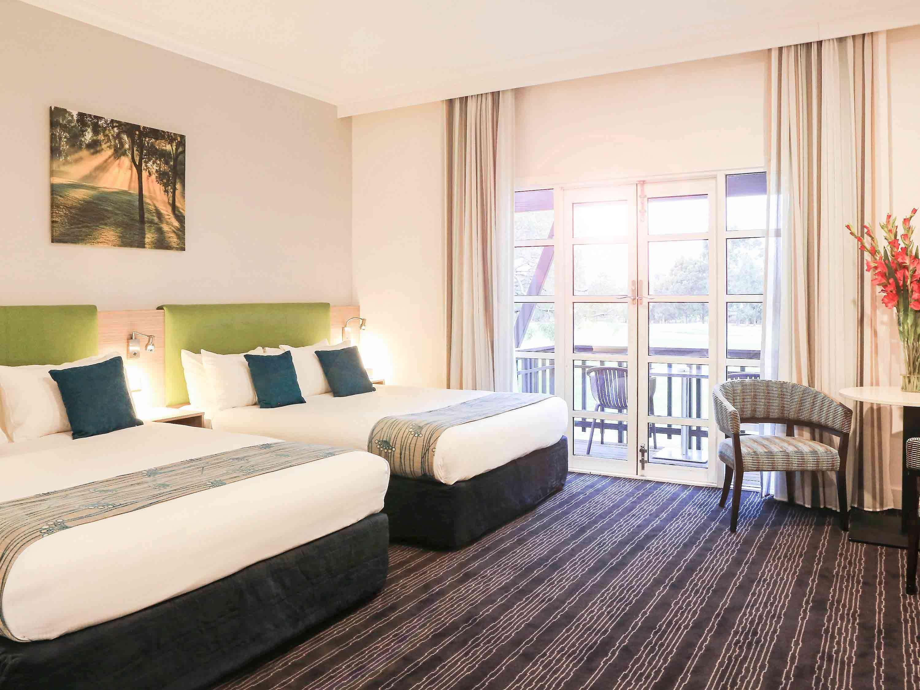 Novotel Vines Resort Swan Valley The Vines Bagian luar foto