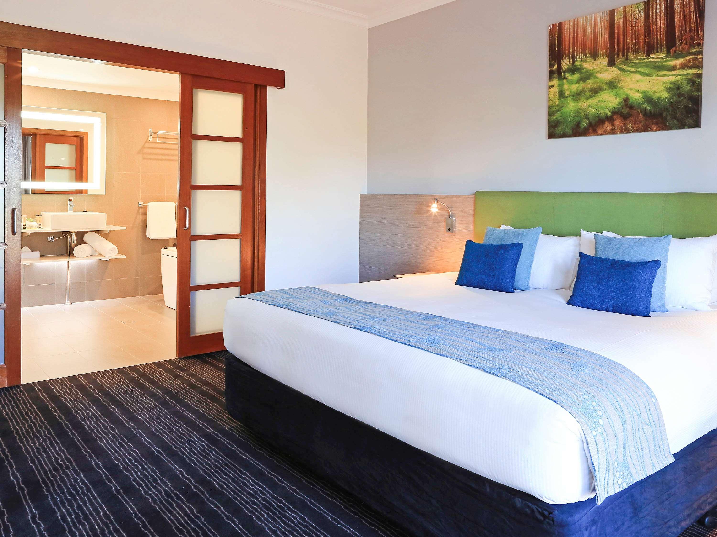 Novotel Vines Resort Swan Valley The Vines Bagian luar foto