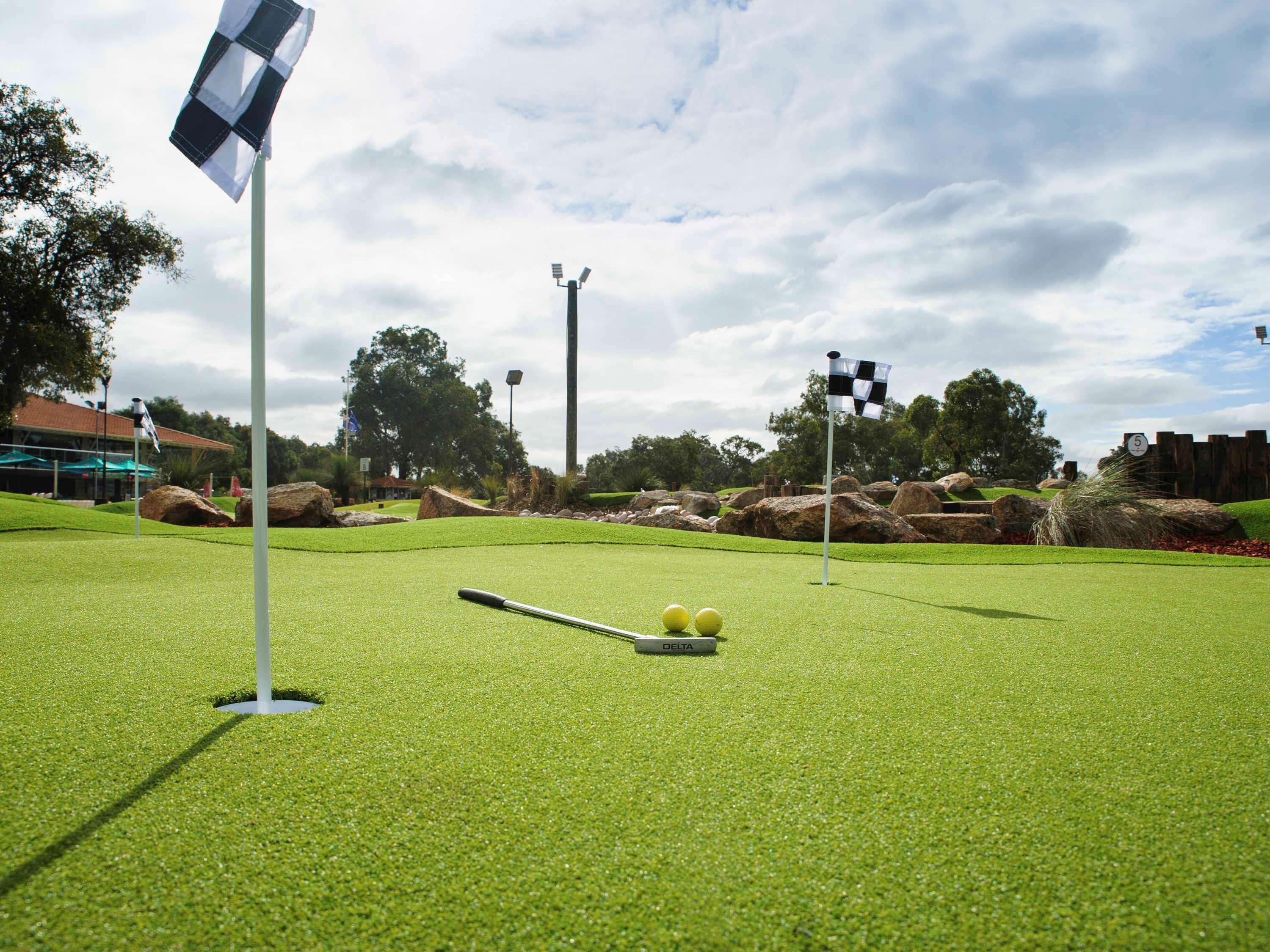 Novotel Vines Resort Swan Valley The Vines Bagian luar foto