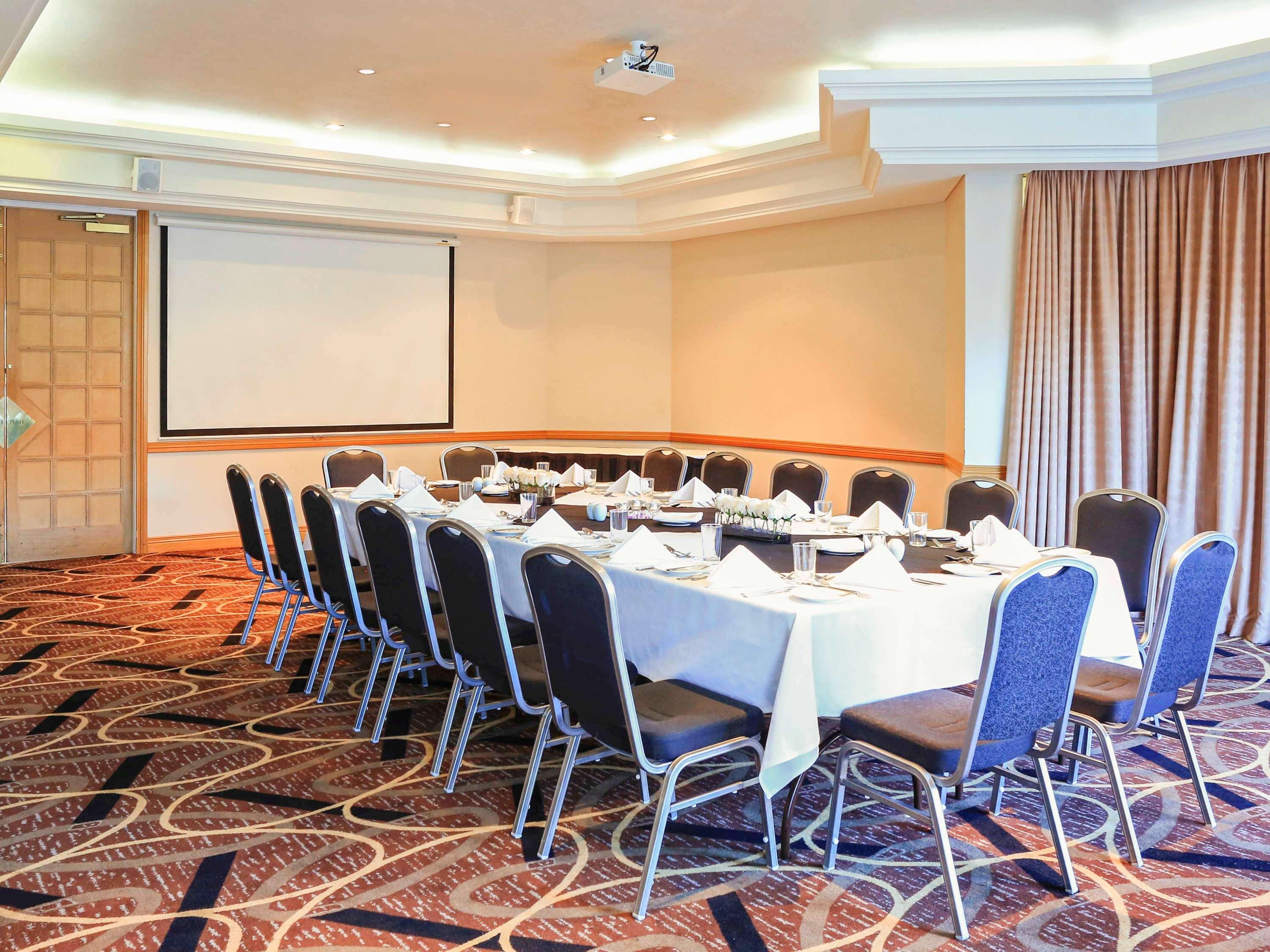 Novotel Vines Resort Swan Valley The Vines Bagian luar foto