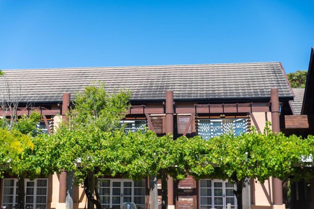 Novotel Vines Resort Swan Valley The Vines Bagian luar foto