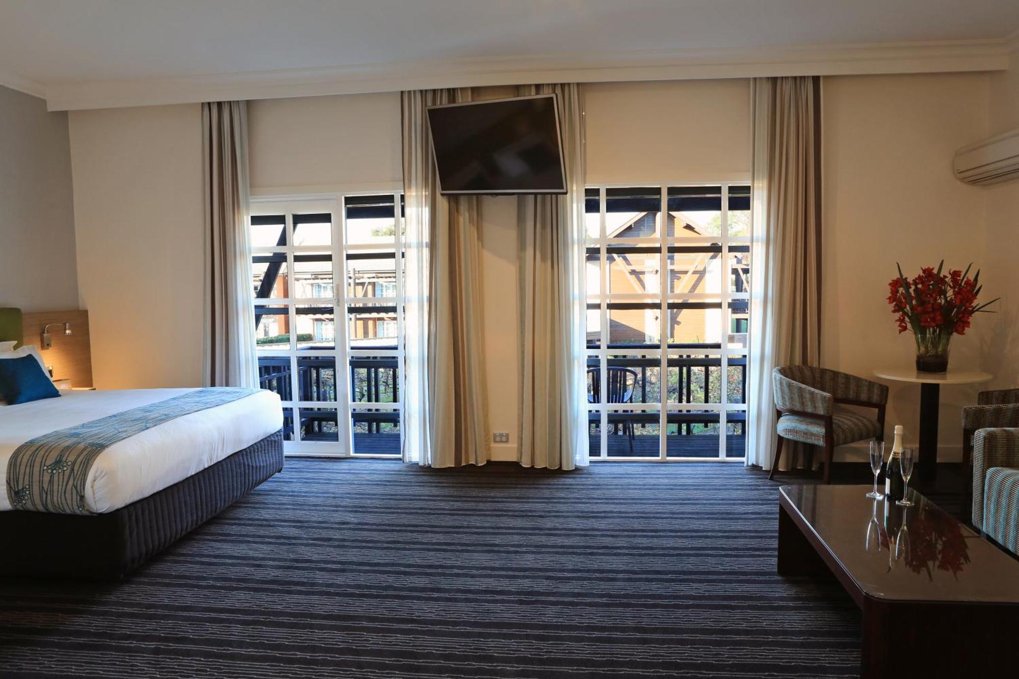 Novotel Vines Resort Swan Valley The Vines Ruang foto