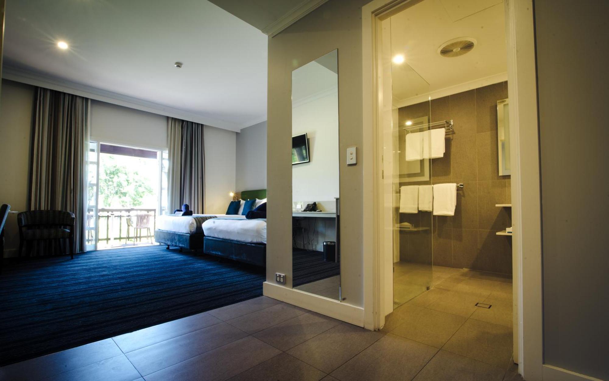 Novotel Vines Resort Swan Valley The Vines Bagian luar foto