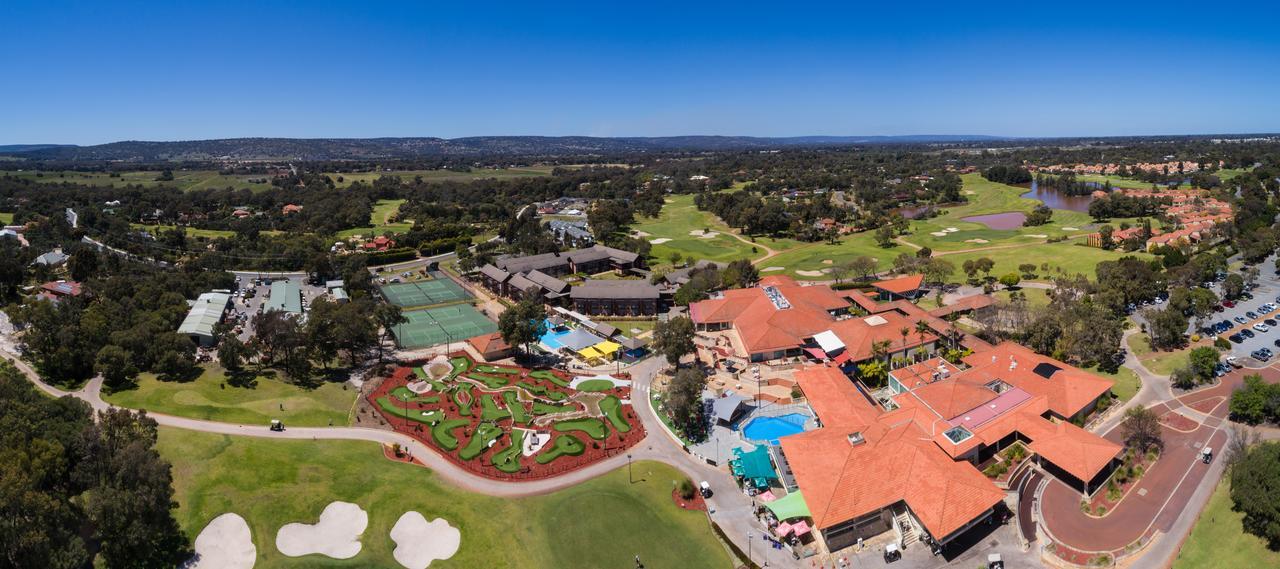 Novotel Vines Resort Swan Valley The Vines Bagian luar foto